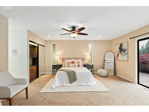 31600 NE Schaad View Drive Newberg OR 97132