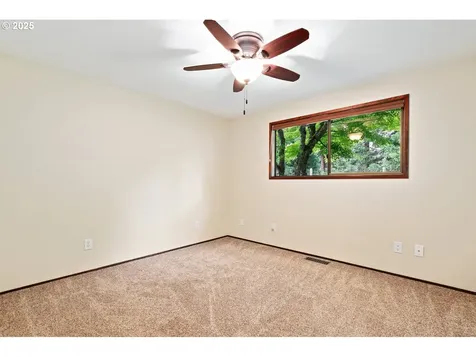 31600 NE Schaad View Drive Newberg OR 97132