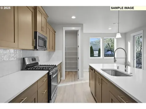 13825 NE 107th Street Vancouver WA 98682