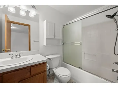603 Van Buren Street Oregon City OR 97045