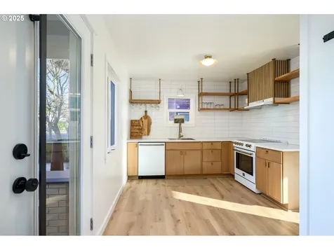326 NE 8th Street Mcminnville OR 97128