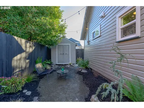 326 NE 8th Street Mcminnville OR 97128