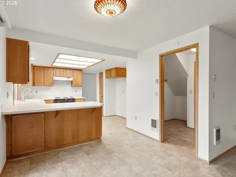 13309 NE 83rd Street Vancouver WA 98682
