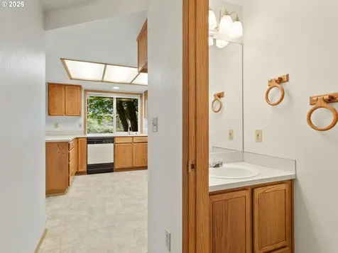 13309 NE 83rd Street Vancouver WA 98682