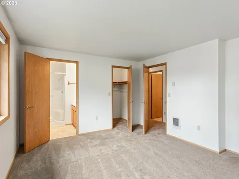 13309 NE 83rd Street Vancouver WA 98682