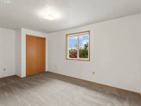 13309 NE 83rd Street Vancouver WA 98682