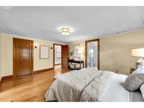 605 SE 70th Avenue Portland OR 97215