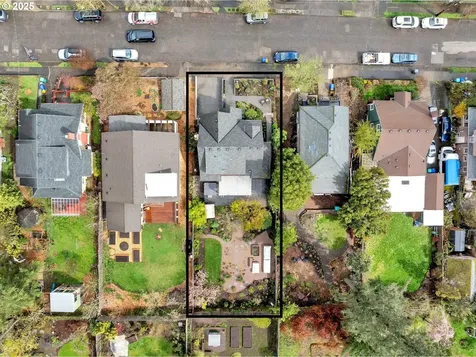 605 SE 70th Avenue Portland OR 97215