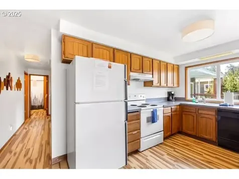18320 N Highway 101 Rockaway Beach OR 97136