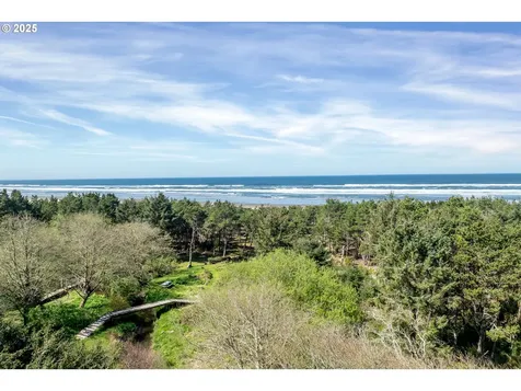 18320 N Highway 101 Rockaway Beach OR 97136