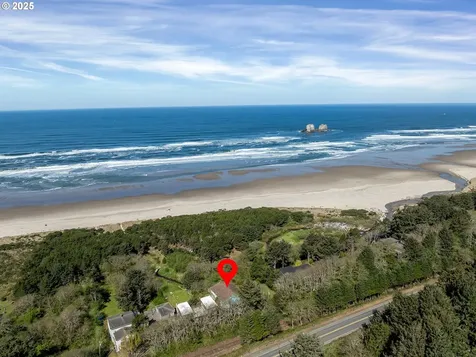 18320 N Highway 101 Rockaway Beach OR 97136