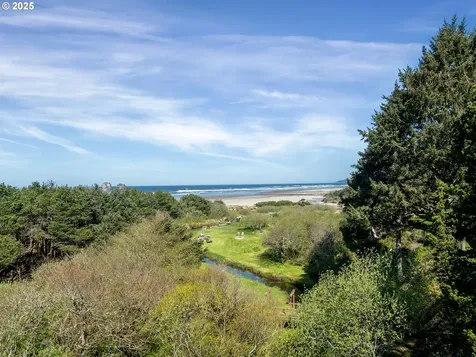 18320 N Highway 101 Rockaway Beach OR 97136