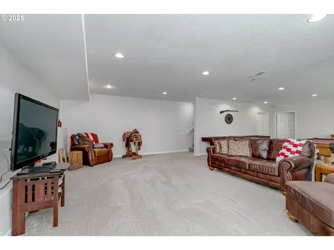 20868 S Creekview Place Colton OR 97017