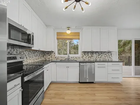 23851 S Day Hill Road Estacada OR 97023