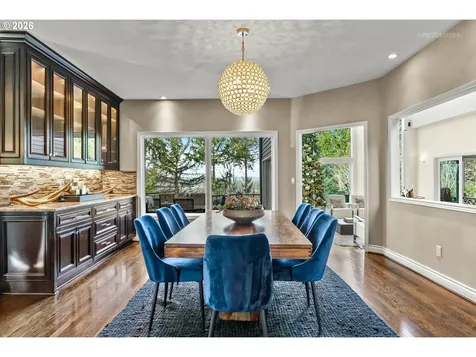 2543 Palisades Crest Drive Lake Oswego OR 97034