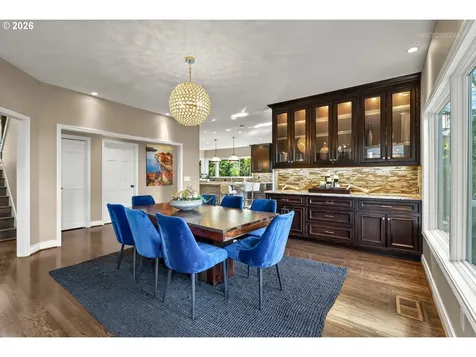 2543 Palisades Crest Drive Lake Oswego OR 97034