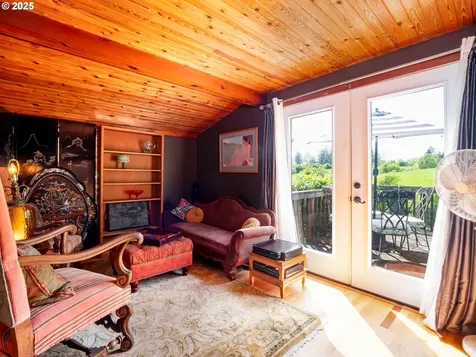 6390 NW Lilac Hill Road Yamhill OR 97148