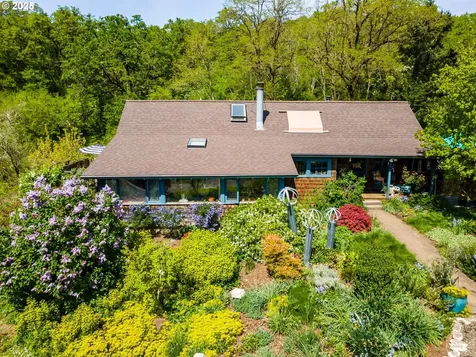 6390 NW Lilac Hill Road Yamhill OR 97148