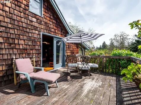 6390 NW Lilac Hill Road Yamhill OR 97148