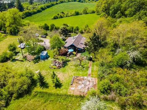 6390 NW Lilac Hill Road Yamhill OR 97148