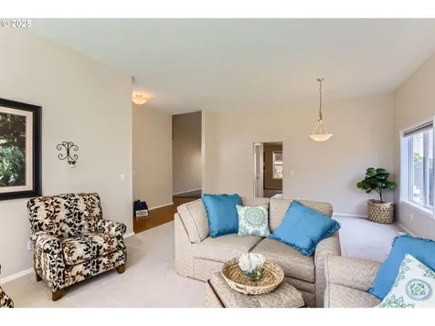 11973 Leann Marie Lane Oregon City OR 97045