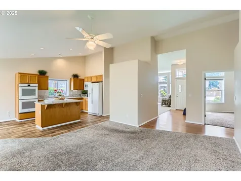 11973 Leann Marie Lane Oregon City OR 97045