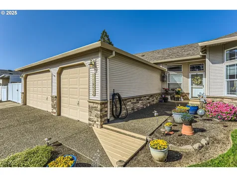 11973 Leann Marie Lane Oregon City OR 97045