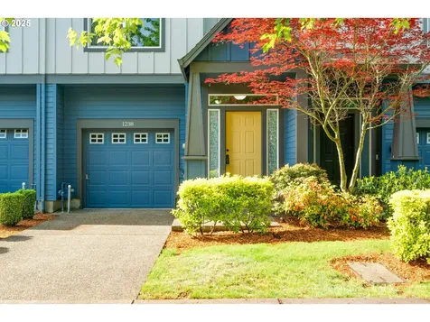 1238 SE Roundelay Street Hillsboro OR 97123