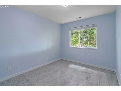 1238 SE Roundelay Street Hillsboro OR 97123