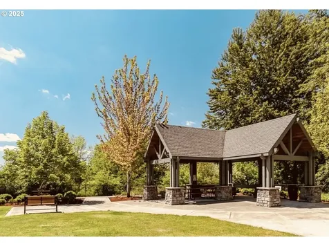 1238 SE Roundelay Street Hillsboro OR 97123