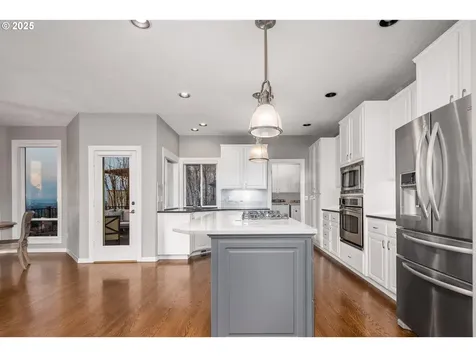 9644 SE Westview Court Happy Valley OR 97086
