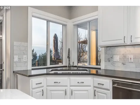 9644 SE Westview Court Happy Valley OR 97086