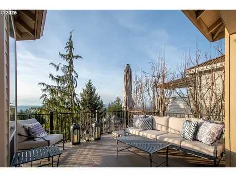 9644 SE Westview Court Happy Valley OR 97086