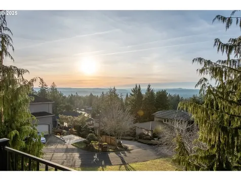 9644 SE Westview Court Happy Valley OR 97086