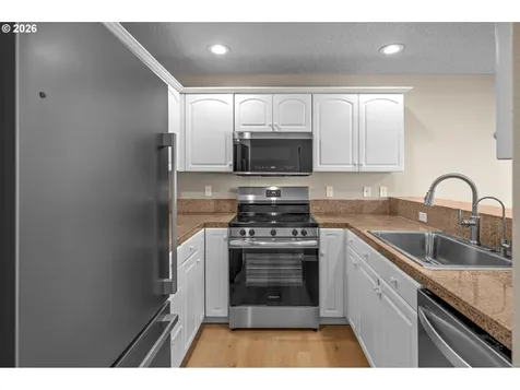 685 SE 71st Avenue Hillsboro OR 97123