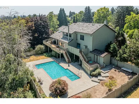 12357 SW Duchilly Court Portland OR 97224