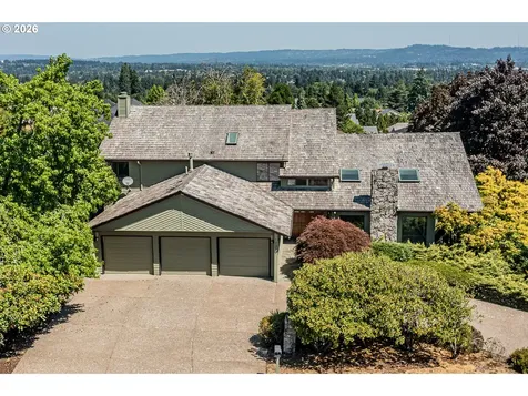 12357 SW Duchilly Court Portland OR 97224
