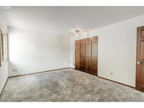 12357 SW Duchilly Court Portland OR 97224