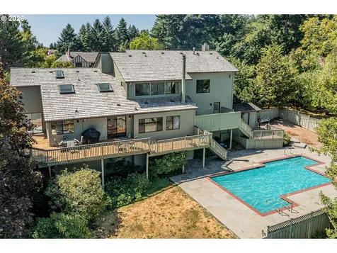 12357 SW Duchilly Court Portland OR 97224
