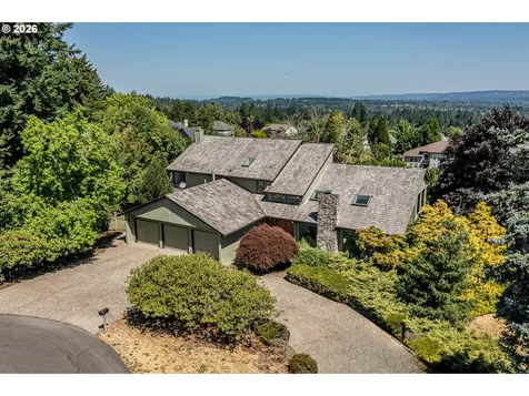 12357 SW Duchilly Court Portland OR 97224