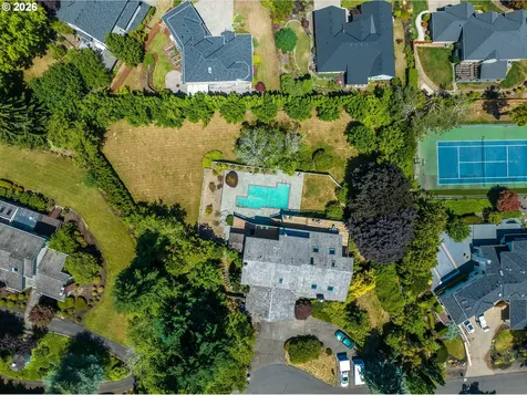12357 SW Duchilly Court Portland OR 97224
