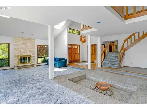 12357 SW Duchilly Court Portland OR 97224