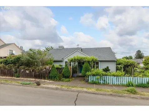 10619 SW Windsor Place Portland OR 97223