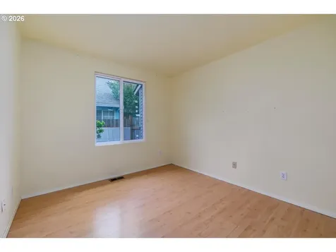 10619 SW Windsor Place Portland OR 97223
