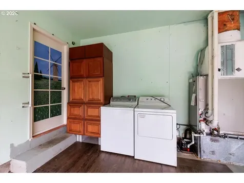 10619 SW Windsor Place Portland OR 97223