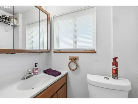 441 4th Avenue Castle Rock WA 98611