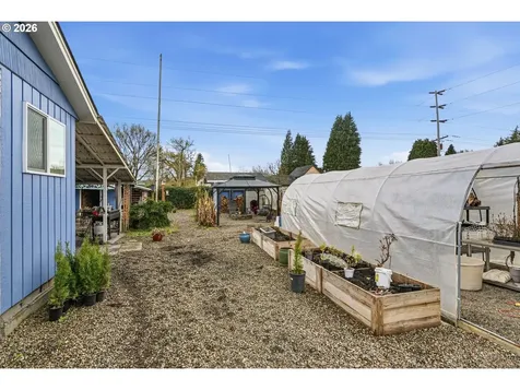 441 4th Avenue Castle Rock WA 98611