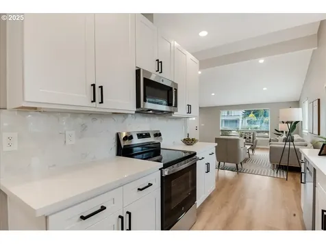 9340 SW Ochoco Court Tualatin OR 97062
