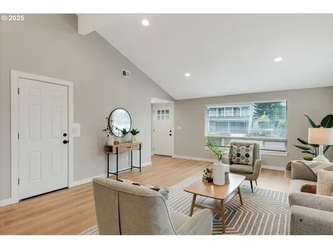 9340 SW Ochoco Court Tualatin OR 97062