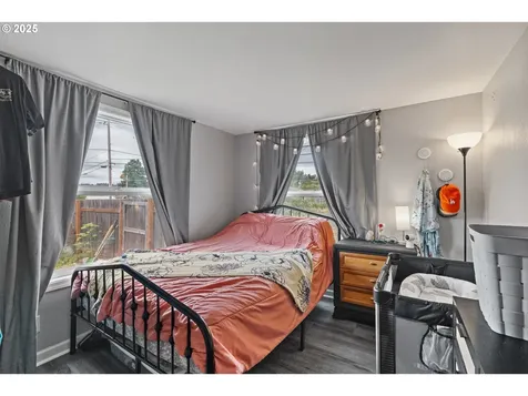 1434 Maryland Avenue Myrtle Point OR 97458